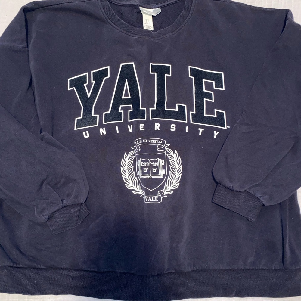 Yale University Crewneck
